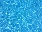 Klart blåt vand - svømmetræning