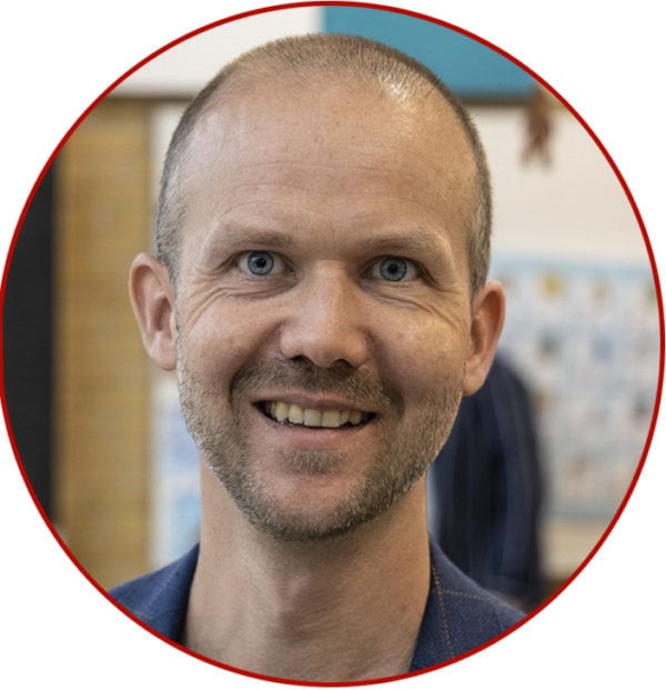 Lars Kromann Myhre, Skoleleder, Søndermarksskolen i Rønne, og daglig leder for medarbejder, diagnosticeret med knogleskørhed i november 2019